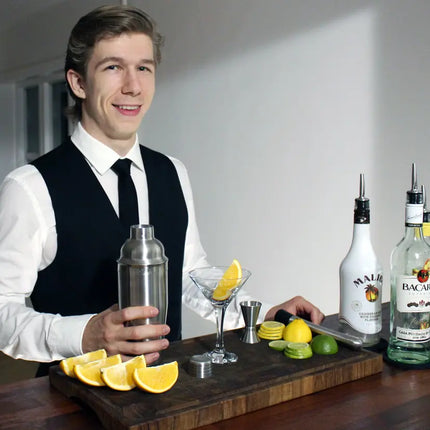 BARVIVO Professional Cocktail Shaker Set - Includes Double Jigger and Two Liquor Pourers - 700 ml